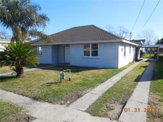 541 Francis St, Marrero, LA 70072-1323