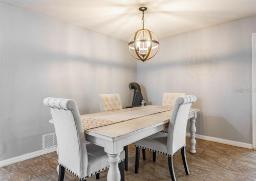 707 Shore Dr, Oldsmar FL  34677-4305 exterior