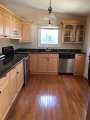 242 Sloop St, Jamestown RI  02835-2363 exterior