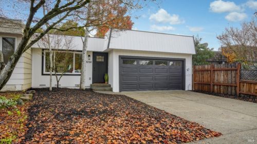 5058 Parkhurst Dr, Santa Rosa CA  95409-3258 exterior