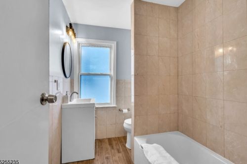 7 Tiffany Blvd, Newark NJ  07104-2415 exterior