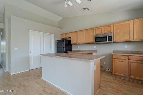 16205 164th Ln, Sun City AZ  85388-1126 exterior