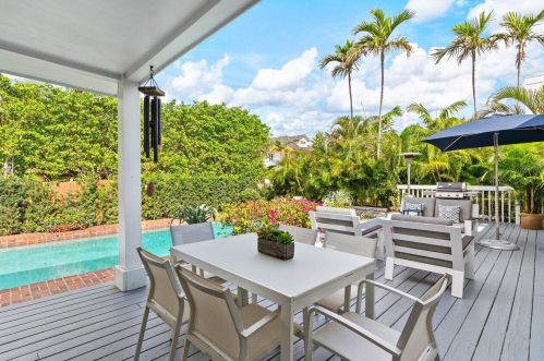 206 Seabreeze Ave, Delray Beach FL  33483-7022 exterior