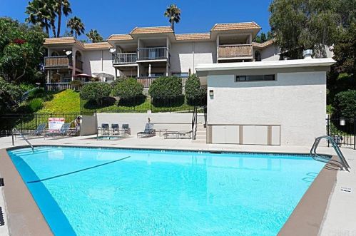 2352 Caringa Way, Carlsbad CA  92009-6358 exterior