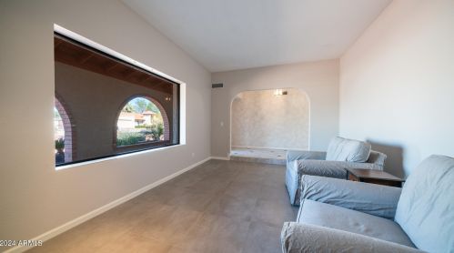 6001 Friess Dr, Scottsdale AZ  85254-3117 exterior