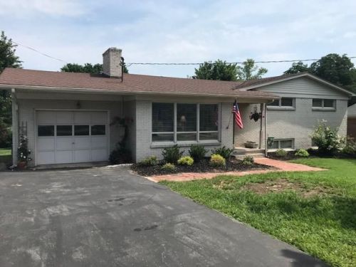 106 James St, Mc Minnville TN  37110-1819 exterior