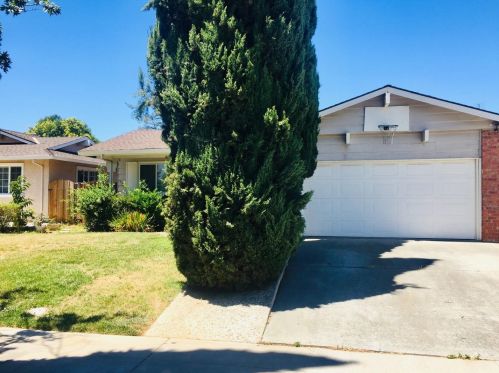 1689 Enesco Ave, San Jose, CA 95121-1637