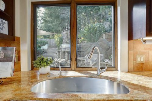 2387 Los Olivos Rd, Santa Rosa CA 95404-2015 exterior