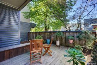810 Taylor Ave, Seattle, WA 98109-3935