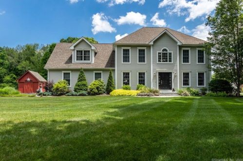 363 Pucker St, Coventry, CT 06238-3454