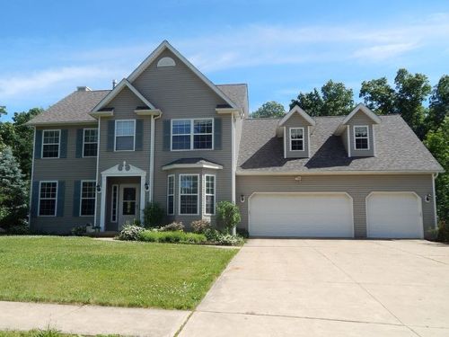 416 Halifax Ln, Medina, OH 44256-4337