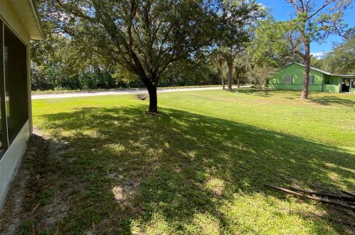 7715 95th Ct, Vero Beach FL  32967-3828 exterior