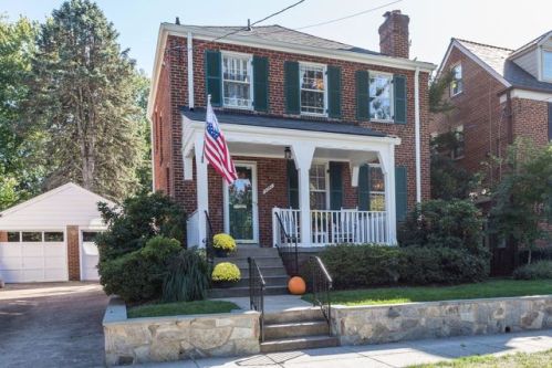 4646 Warren St, Washington, DC 20016-2462