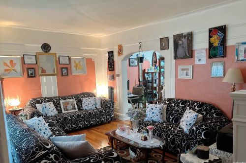 119-37 145th St, Jamaica, NY 11436-3632
