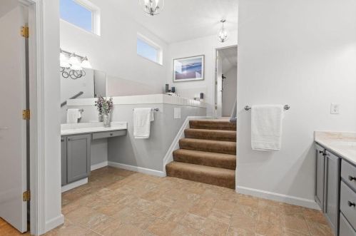 2831 Crosshurst Ct, Darbydale OH  43123-8087 exterior
