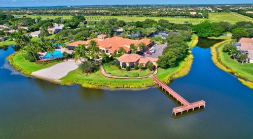 11652 Castellon Ct, Boynton Beach FL  33437-4085 exterior
