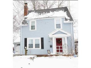 422 River Rd, Maumee, OH 43537-3433