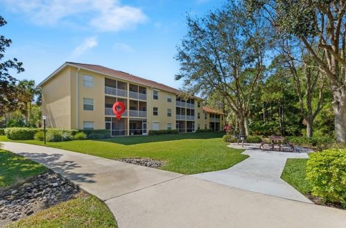 9185 Celeste Dr, Naples FL  34113-3091 exterior