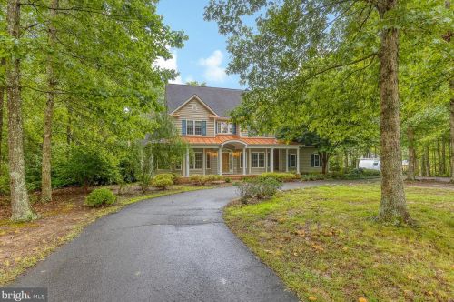 4228 Trail Of Faith Ct, Locust Grove, VA 22508-2463