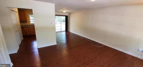 6006 Massaponax Dr, Fredericksburg VA  22407-1212 exterior