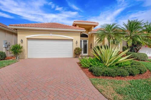115 April Sound Dr, Naples, FL 34119-1353