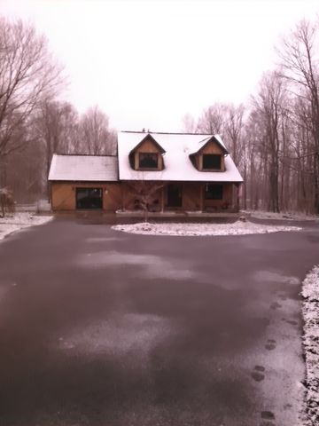 1656 Overhead Rd, Derby, NY 14047-9714