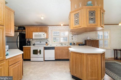 96 Country View Est, North Newton PA  17241-8760 exterior