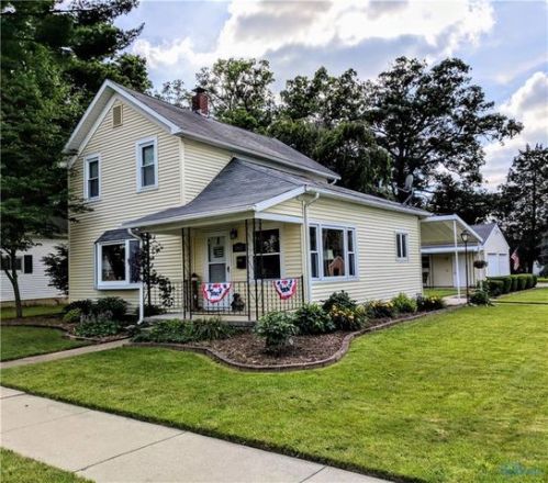 1002 Wayne Ave, Defiance, OH 43512-2831