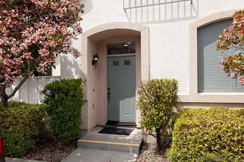 8291 Gold Coast Dr, San Diego, CA 92126-3690