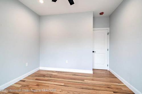 414 Seaward Pl, Lacey NJ  08731-2836 exterior