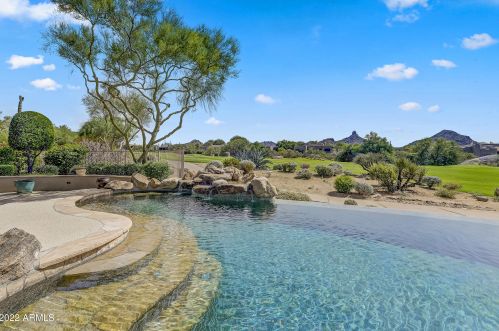 9581 Monument Dr, Scottsdale AZ 85262-4680 exterior