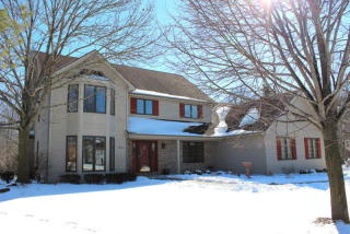 835 Foxglove Ct, Brookfield, WI 53045-5908
