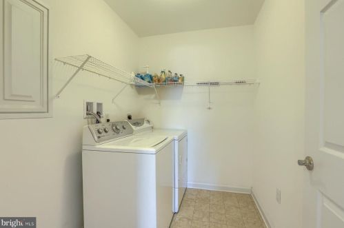 317 Valor Dr, Navy Sup Dpt PA  17050 exterior
