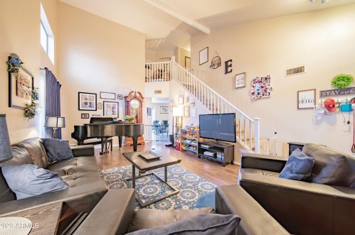 15945 Cottonwood St, Sun City, AZ 85374-5710