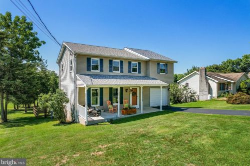 1470 Cedar Hill Rd, Pottstown, PA 19464-2522