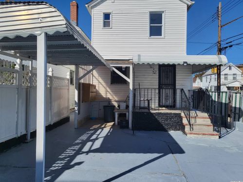 124-18 107th Ave, Jamaica, NY 11419-1318