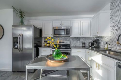 3604 Kayewood Dr, Oak Point TX  75068-3814 exterior