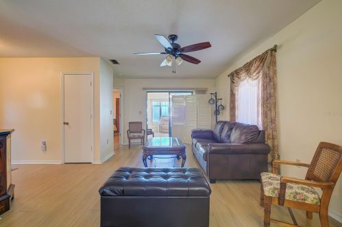 5447 Abagail Dr, Brooksville, FL 34608-1902