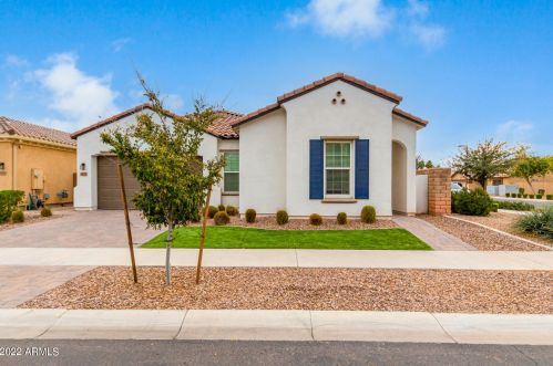 1423 Cullumber St, Gilbert AZ 85234 exterior