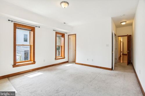 1807 8 St, Washington DC 20001-3185 exterior