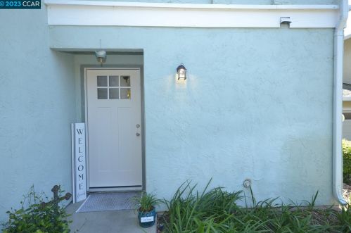 76 Fountainhead Ct, Pacheco, CA 94553-4964