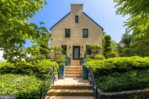 4635 Kenmore Dr, Washington, DC 20007-1914
