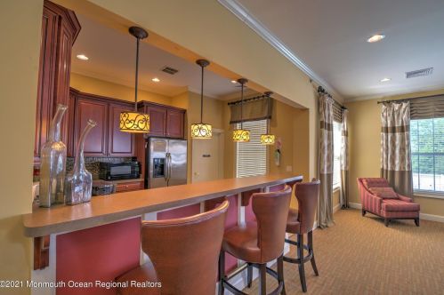 109 Magna Carta Dr, Morganville NJ  07751-5202 exterior