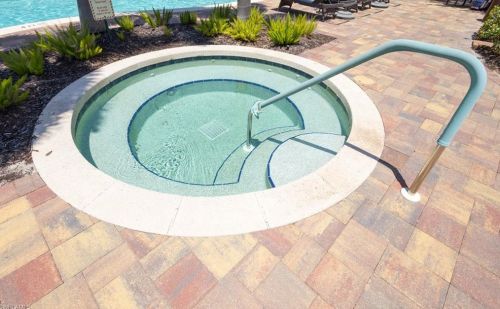 8870 Colonnades Ct, Bonita Springs FL 34135-7854 exterior