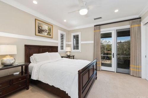 14 Morning Lgt, Newport Beach CA  92657-1654 exterior