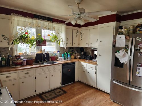 2817 Buchanan St, Belmar, NJ 07719-4106