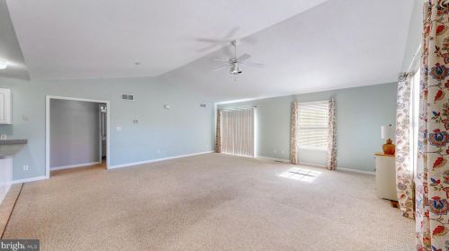 81 Planters Run Ct, Dover DE  19901-5874 exterior