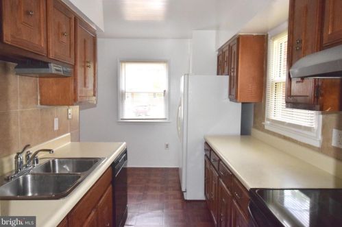 14617 Endsley Turn, Woodbridge VA  22193-2745 exterior