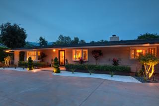 1090 Linda Vista Ave, Pasadena, CA 91103-2749