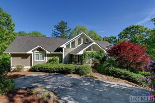61 Lower Brushy Face Rd, Highlands, NC 28741-6516